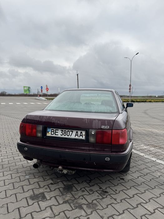 Ауді 80 2.0 Бензин