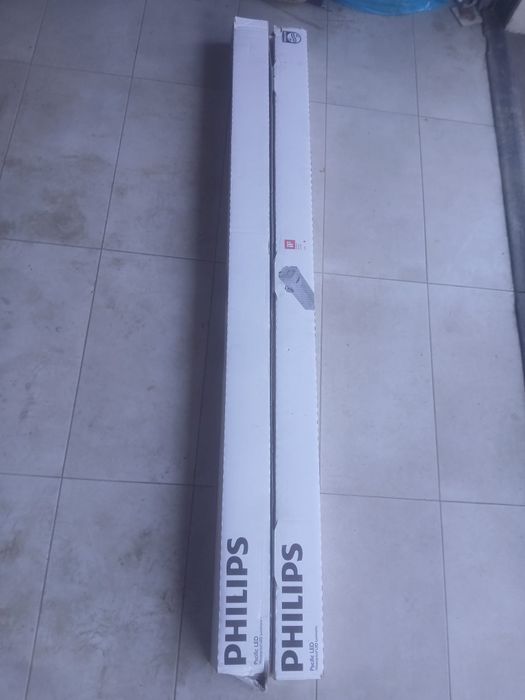 Lampa hermetyczna ledowa Philips