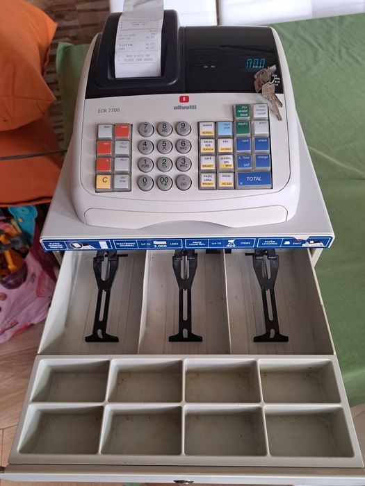 Caixa registadora OLIVETTI  ECR 770