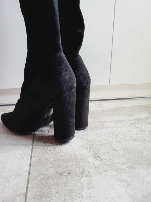 Czarne długie kozaki za kolano Deezee 38