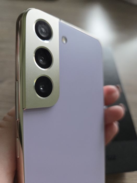 Samsung S22 / 256GB idealny stan