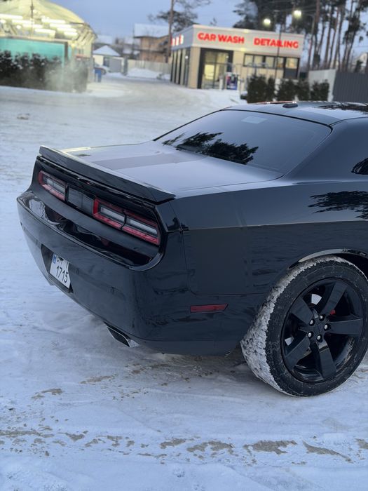 Dodge Challenger