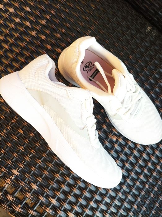 Super  adidasy na lato z USA rozm. 37 lekkie