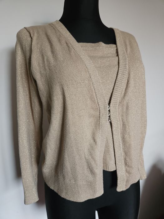 Sweter bliźniak beżowy ze złotą nitką