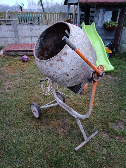 Betoniarka na  230v  sprawa