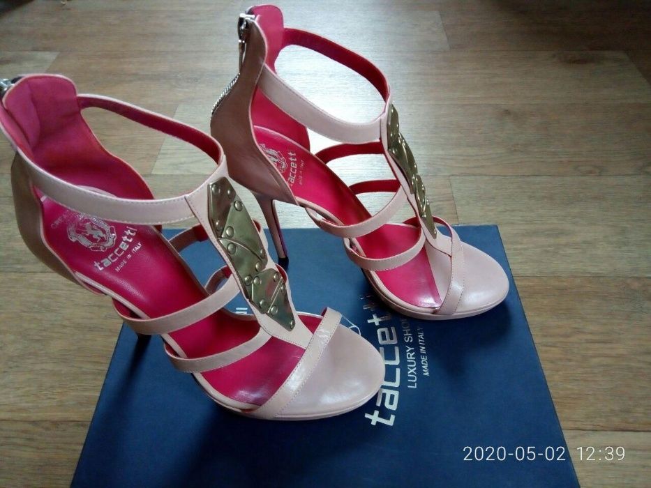Продам нові італійські босоніжки Taccetti, розмір 39