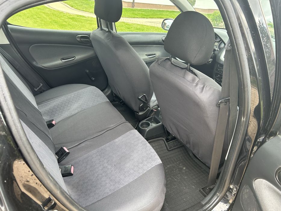 Peugot  206 plus 2009r.