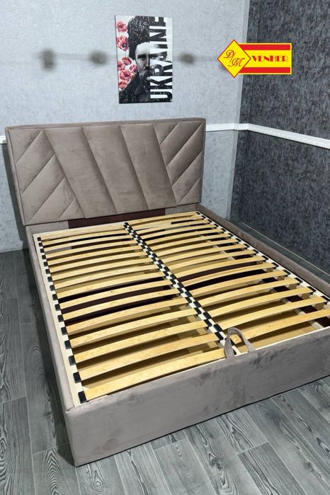 Акція на мяке ліжко (Дубай) з підйомним механізмом