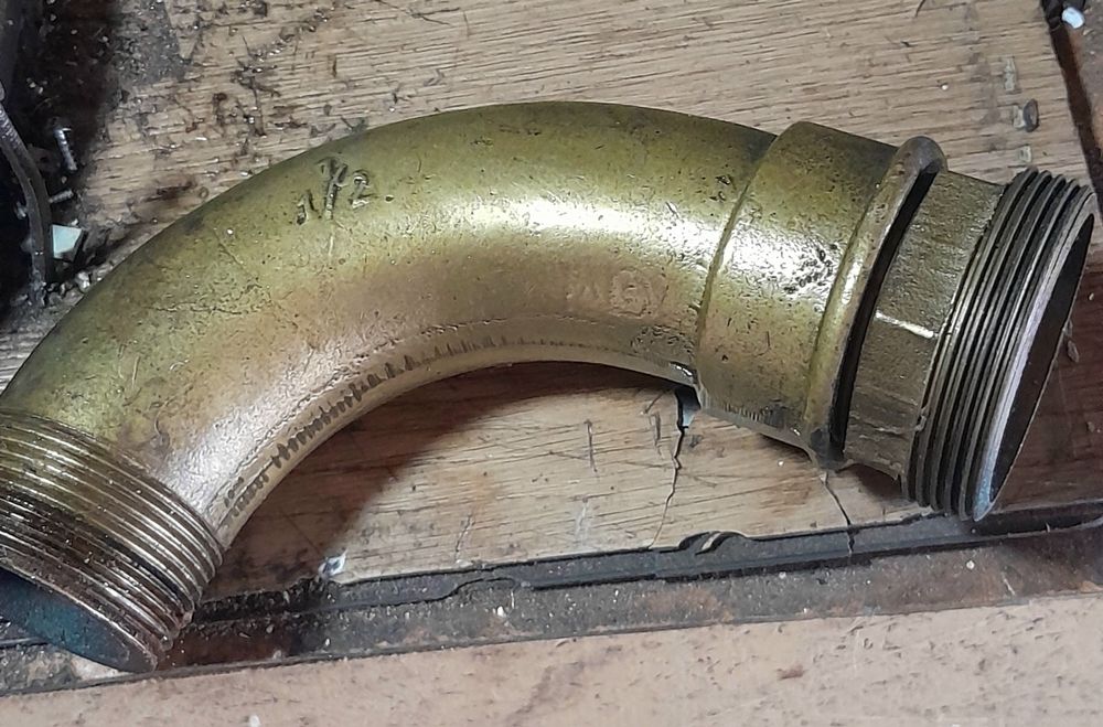Utensílios para sistema de rega .40 euros  tudo