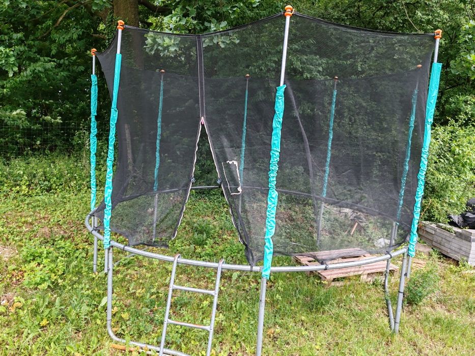 Trampolina ogrodowa