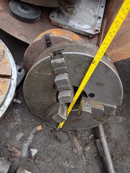 Продам Патроны токарного станка ду 250, ду 319