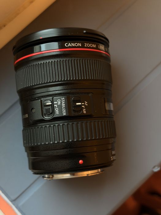 Canon EF 24-105mm f/4 L IS USM