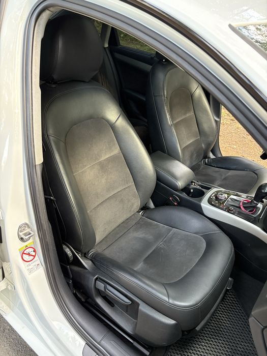 AUDI A4 B8 2011 2.0TDI