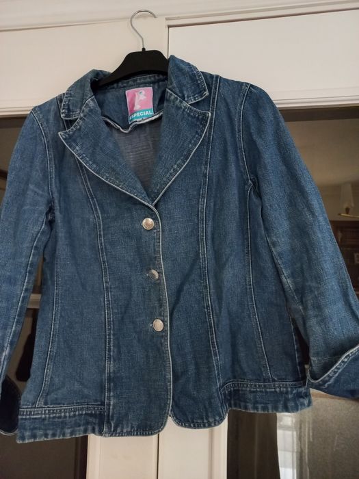 Casaco de  ganga em bom estado M/L