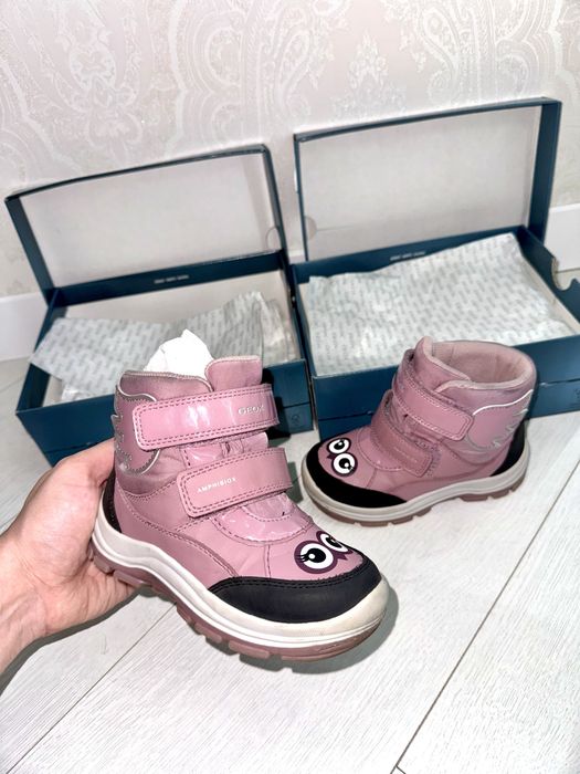 Продам зимние детские Geox 27 размер .