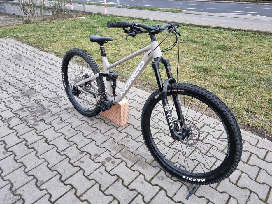 Rower enduro Norco Sight 2023 szary rozm. L 29