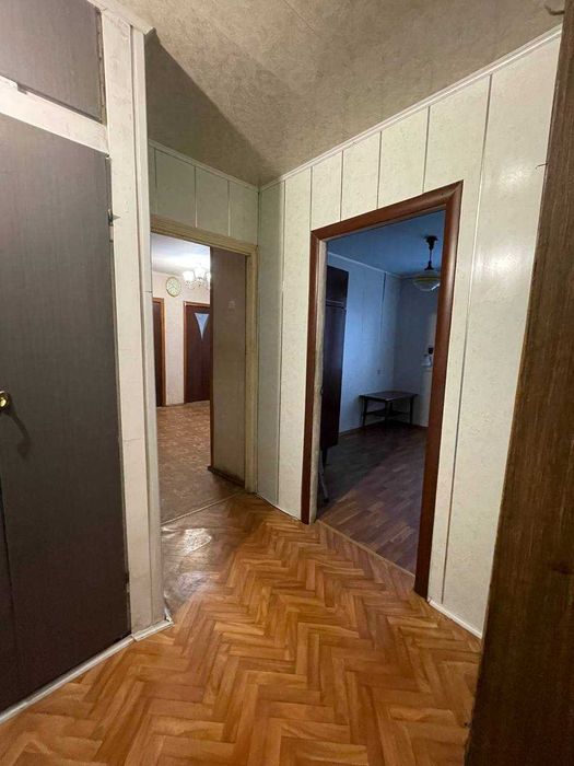 Продам 4 к. квартиру на Одесской, ул. Ньютона 6
