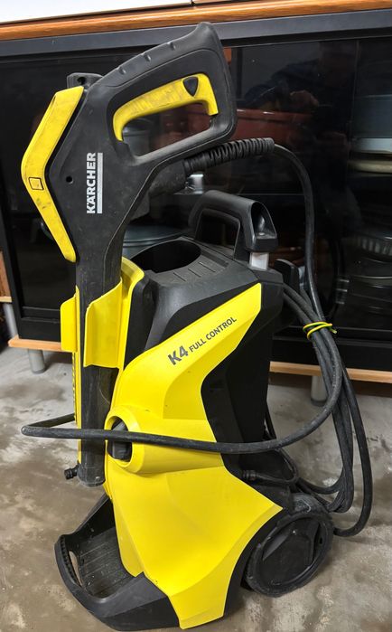 Máquina Karcher k4
