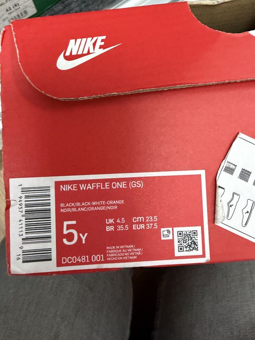 Nike Waffle One Black кросівки жіночі