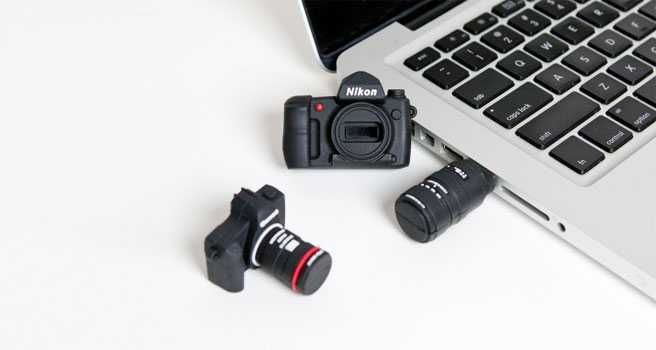 Оригинальна флешка фотоаппарат Нікон на 32 Гб