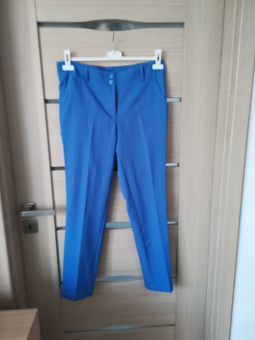 Spodnie damskie nowe