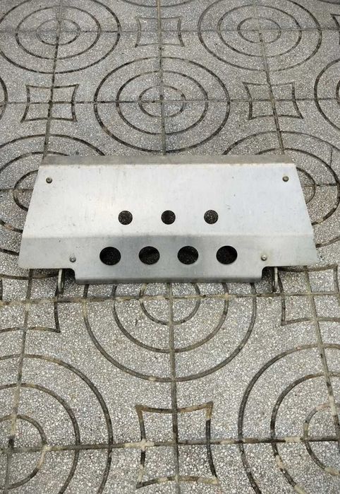 Diverso material Land Rover Defender