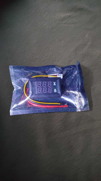 Вольты от 1В до 100В амперы 10А апмерметр, вольтметр новый