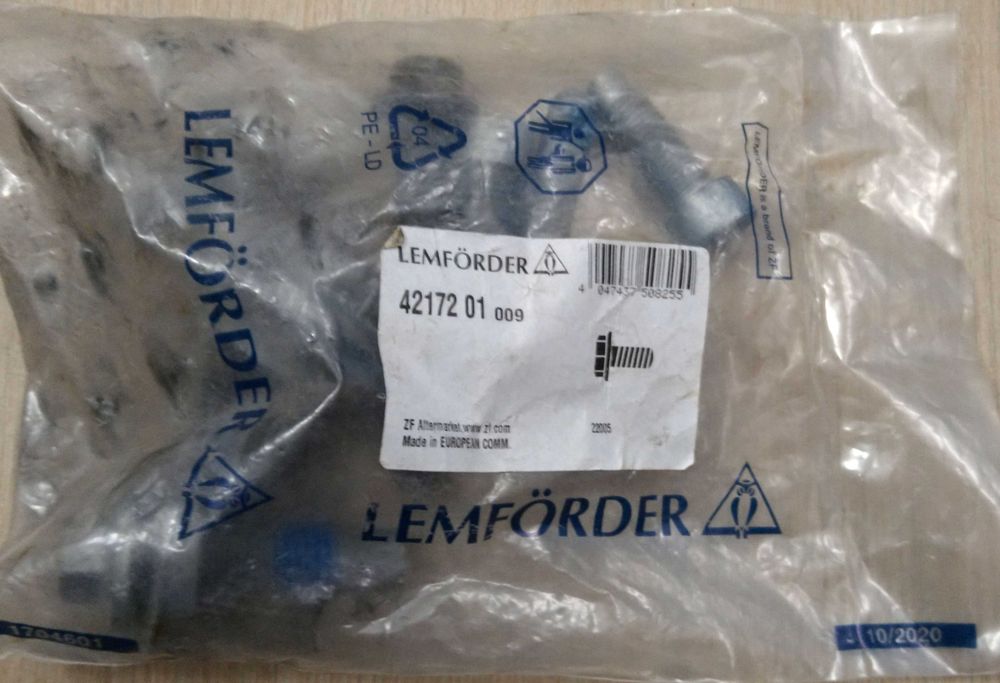 Комплект болтів підвіски Форд. 4217201 Lemforder Ford