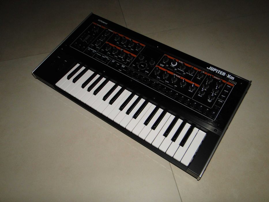 Profesjonalny Syntezator ROLAND JUPITER XM.Ideał.Okazja.Super Barwy