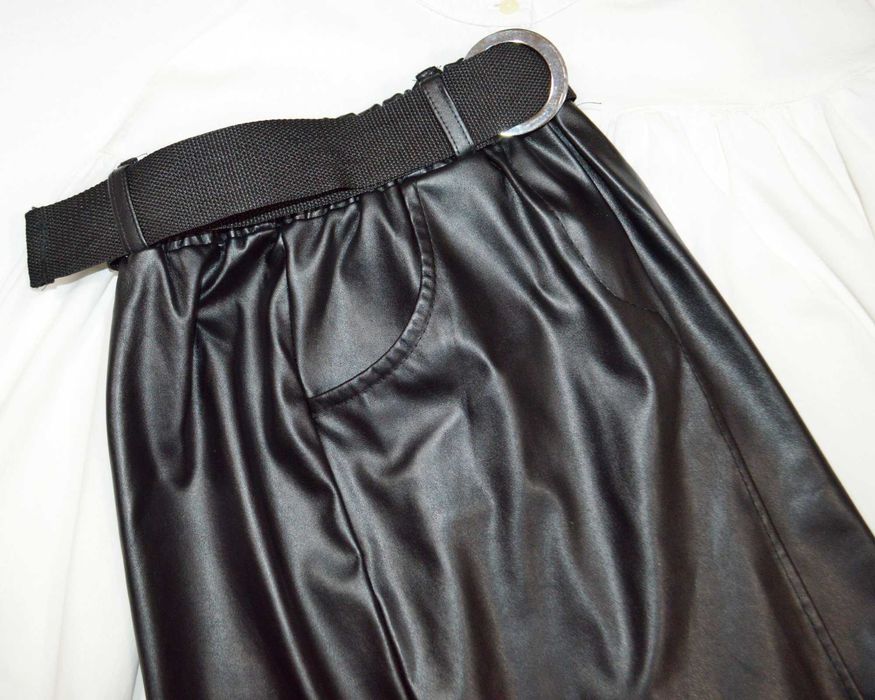 спіднички 8-10років