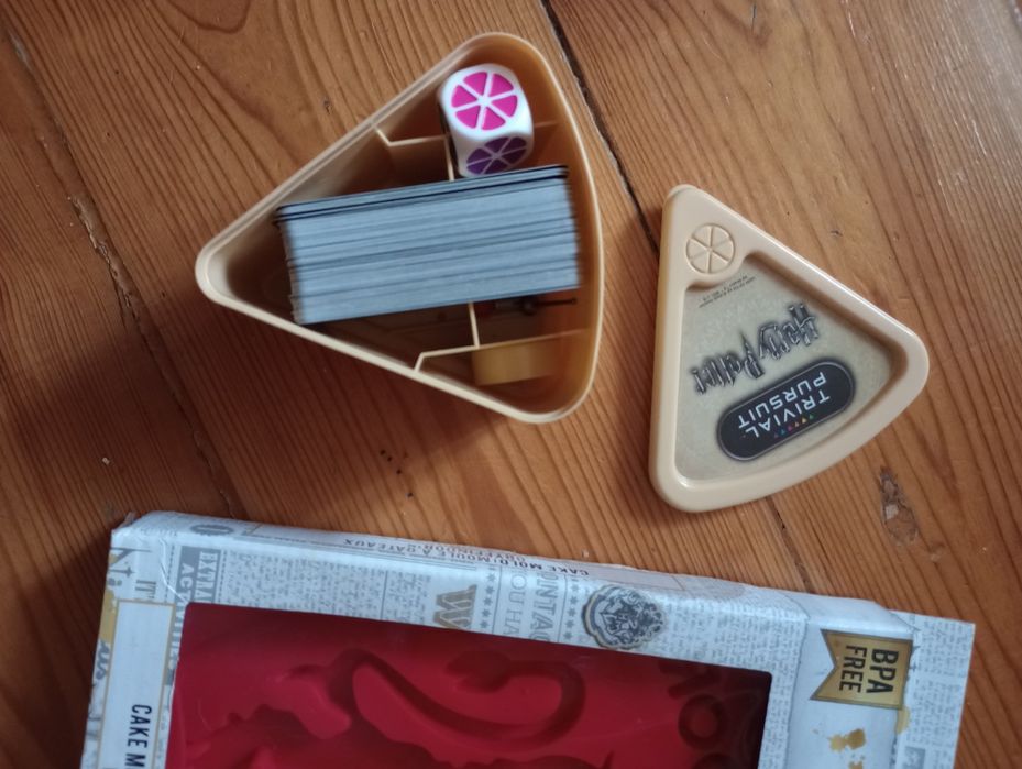 Gra Harry Potter po polsku + silikonowa forma do ciasta Harry Potter