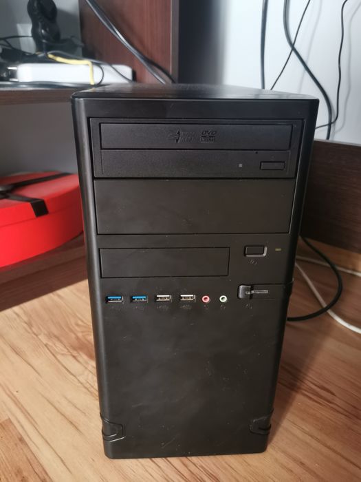 Komputer stacjonarny