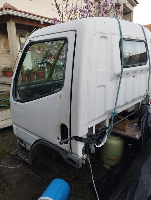 Cabine Mitsubishi canter