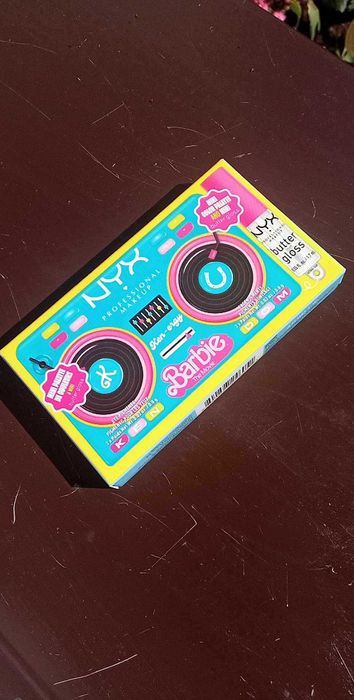 NYX Professional Makeup NOWA Mini paleta 6 cieni do makijażu 20zł/szt