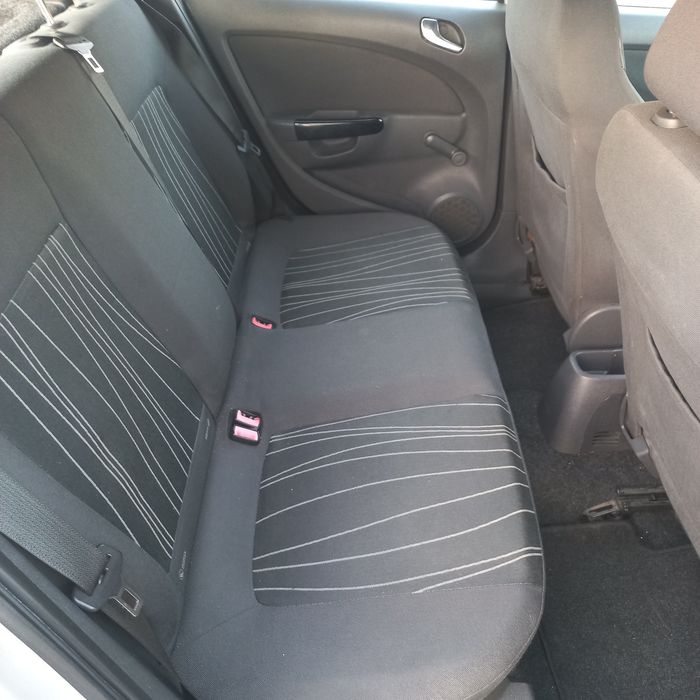 Vendo opel corsa com caixa automática