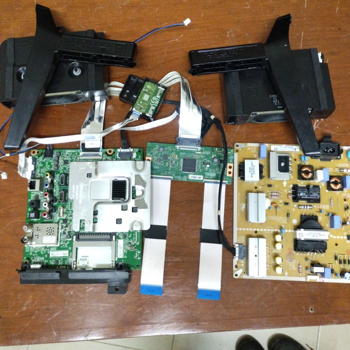 LG 49 écram partido estava a trabalhar