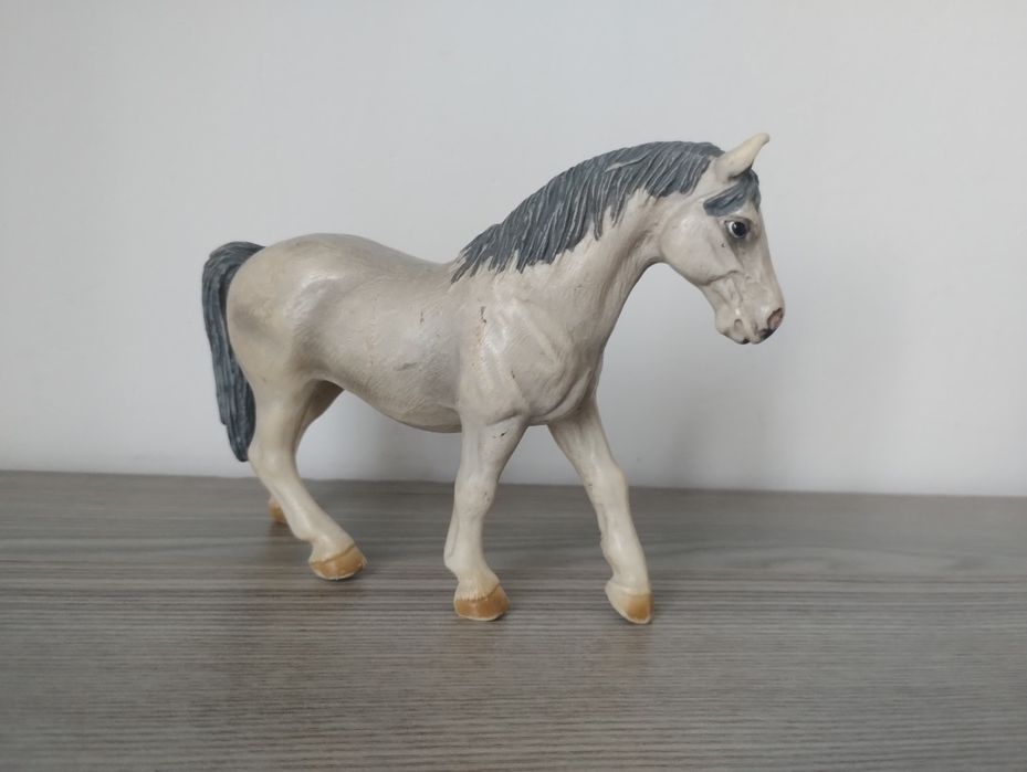 klacz lipicańska schleich 2001