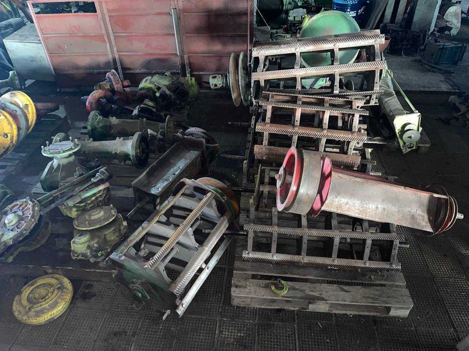 Розборка комбайнів John Deere, Сlaas, Massey Ferguson, Volvo, Sampo та інші
