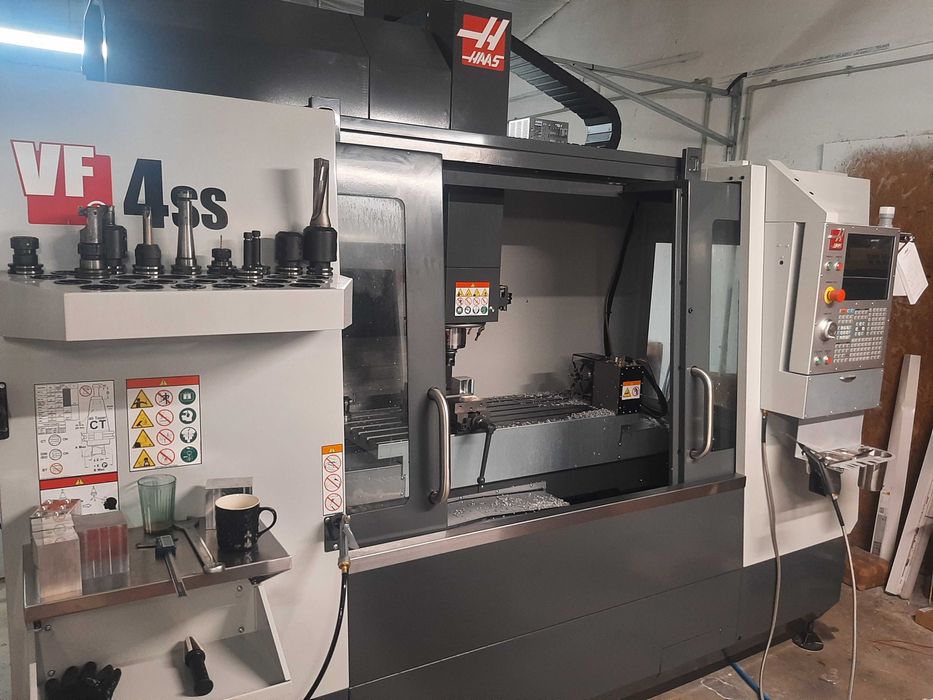 Naprawa maszyn rolniczych, elektronika, hydraulika, regeneracja części