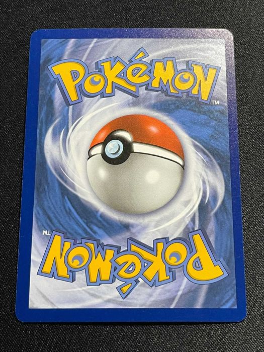 Carta Pokémon Rufflet 131/189 Astral Radiance