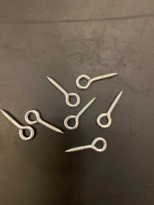 Haczyki/wkręty oczkowe do drewna 4 × 40 mm – 7 sztuk, ocynk