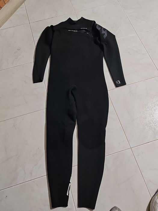 Wet suit Gul 3.2    Fato de surf Gul 3.2.