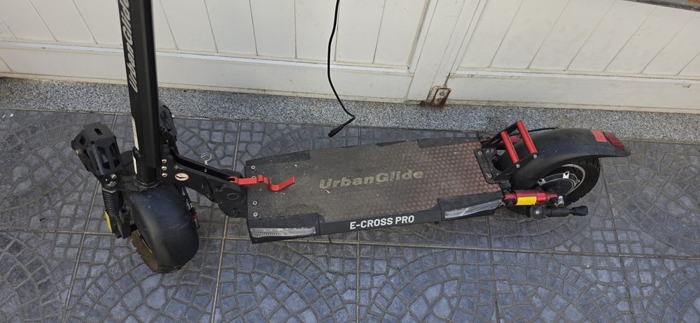 Trotinete urbanglide e-cros pro