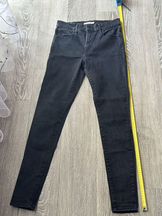 Levis джинси