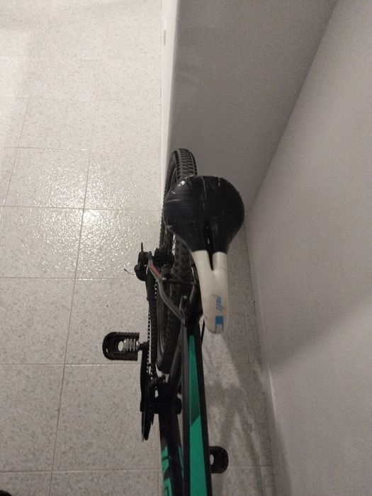 Eu estou a vender um bicicleta