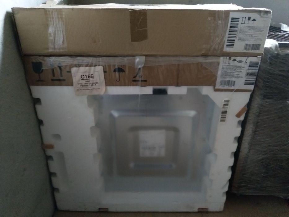 Духова шафа Hansa BOEW 68477, та  поверхня газова Hanza BHKW 631540