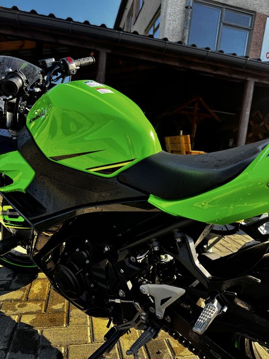 Kawasaki ninja 400