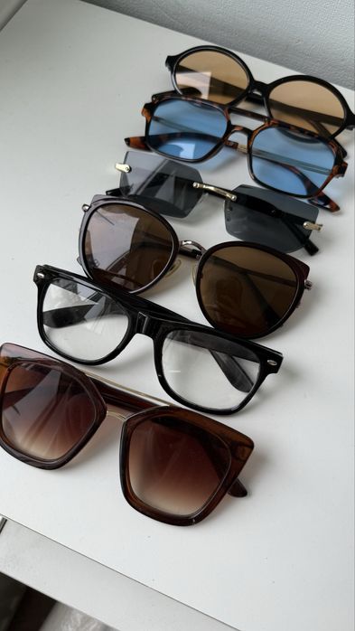 Продаю стильні окуляри