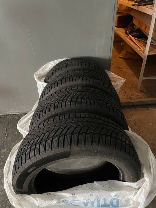 Зимова гума Continental Winter Contact ts 850p 225x50 R17