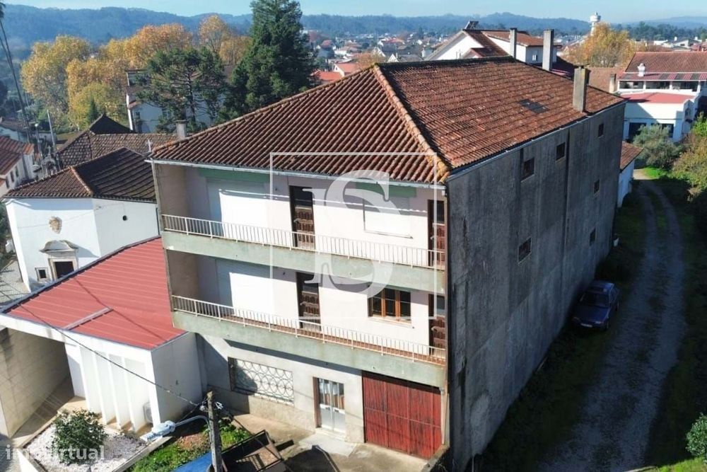 Prédio para investimento em Vale de Açores